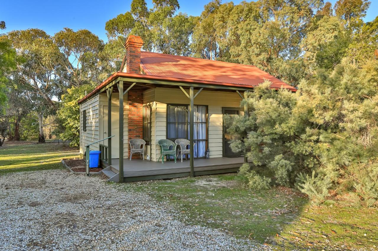 Mountain View Motor Inn & Holiday Lodges Halls Gap Ngoại thất bức ảnh